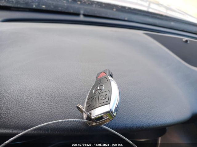WDCTG4EBXHJ333090 Mercedes-Benz GLA 250