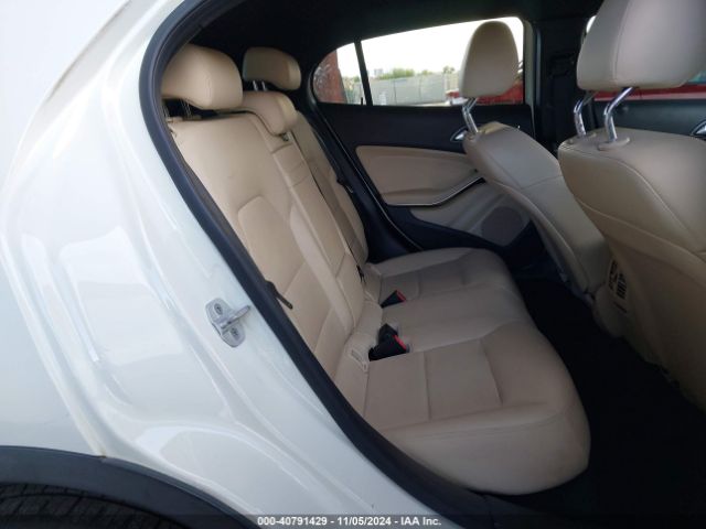 WDCTG4EBXHJ333090 Mercedes-Benz GLA 250