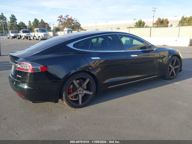 2016 TESLA MODEL S 5YJSA1E49GF177844 Photo 3