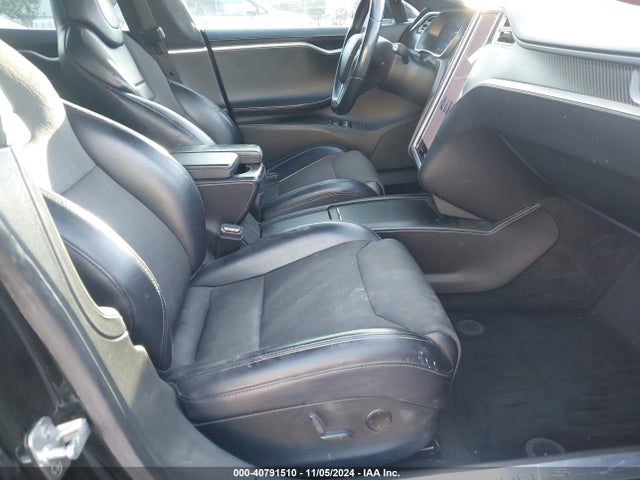 2016 TESLA MODEL S 5YJSA1E49GF177844 Photo 4