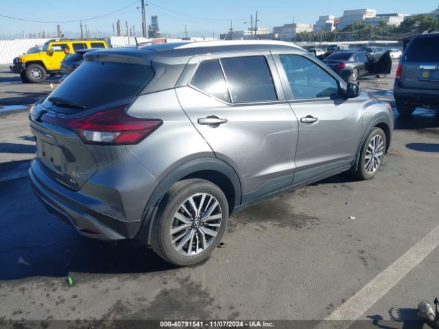 3N1CP5CV5NL478702 Nissan Kicks Sv Xtronic Cvt