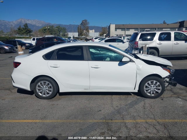 KIA FORTE FE 2019 3KPF24AD4KE073962 Image 13