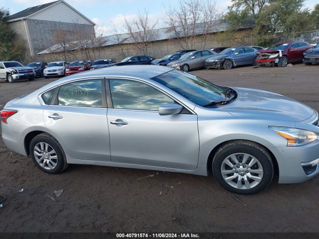 Nissan Altima 2.5 S 2014 1N4AL3AP1EN366218 Image 13