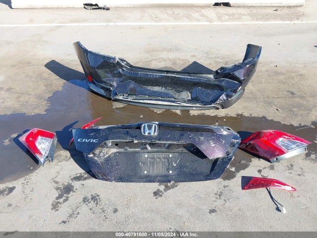 Honda Civic Lx 2018 2HGFC2F57JH505483 Image 12
