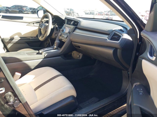 Honda Civic Lx 2018 2HGFC2F57JH505483 Image 5