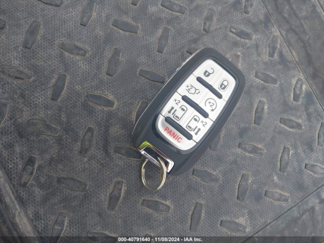 2C4RC1L7XPR562243 Chrysler Pacifica Hybrid Touring L