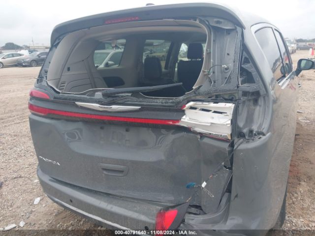 2C4RC1L7XPR562243 Chrysler Pacifica Hybrid Touring L