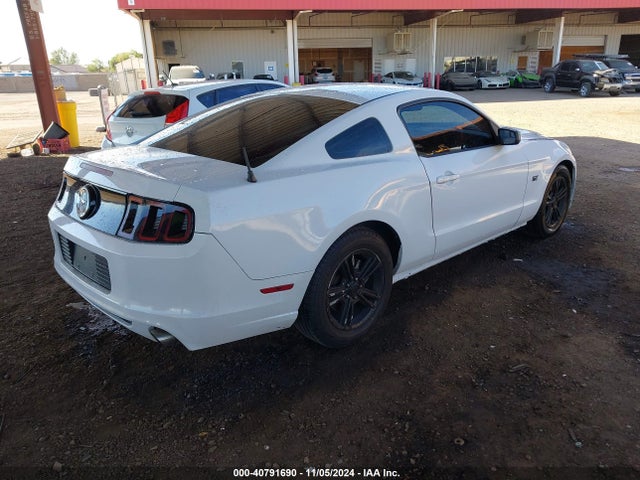 Ford Mustang V6 2014 1ZVBP8AM8E5306505 Image 4