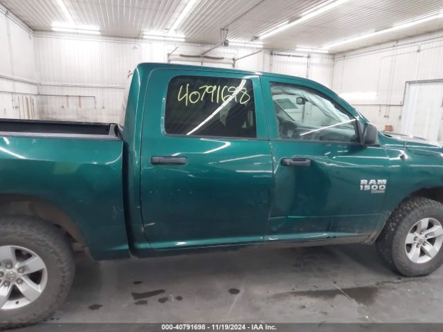 3C6RR7KG3LG204668 RAM 1500 Classic Tradesman  4x4 5'7 Box