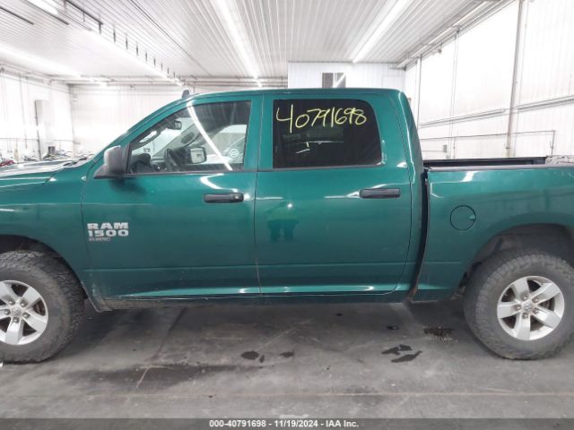 3C6RR7KG3LG204668 RAM 1500 Classic Tradesman  4x4 5'7 Box