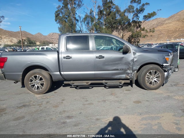1N6AA1EF4RN101236 Nissan Titan Sv 4x2