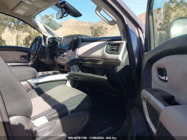 1N6AA1EF4RN101236 Nissan Titan Sv 4x2