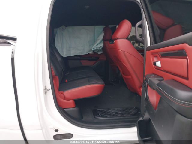 1C6RRELT4KN828209 RAM 1500 Rebel  4x2 5'7 Box