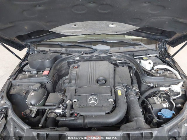 Aukcja sprzedaży 2012 Mercedes-benz C 250 Luxury/sport, vin: WDDGF4HB8CA609383, numer aukcji: 40791728