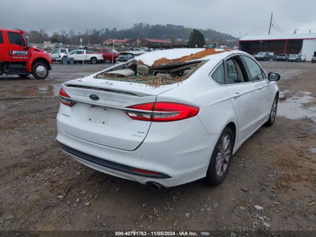 3FA6P0HD8HR132146 Ford FUSION SE