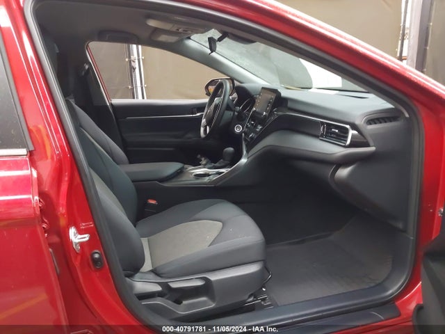 Toyota CAMRY LE 2024 4T1C11AK9RU228130 Image 5