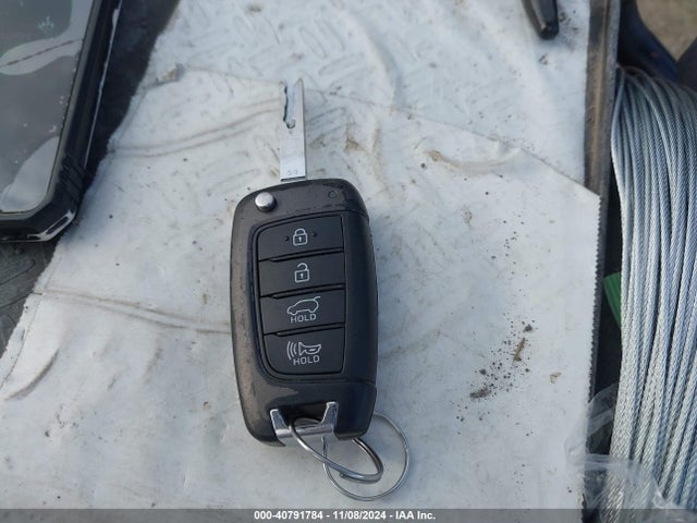 Hyundai Veloster 2.0 2019 KMHTG6AF2KU017579 Image 11