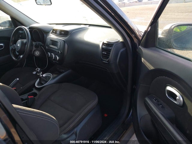 KNDJN2A29G7340640 KIA Soul