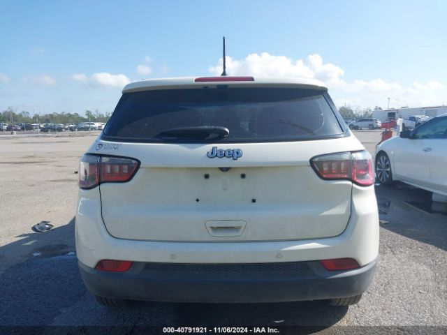 3C4NJCAB5JT263304 Jeep Compass Sport Fwd