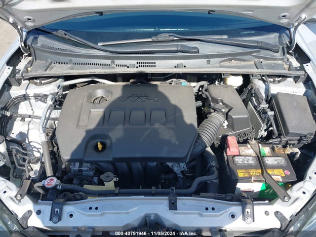 Toyota COROLLA SE 2018 5YFBURHE0JP777397 Image 10