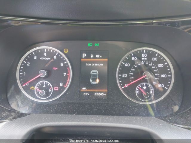 5XXG24J23NG125547 KIA K5 LX