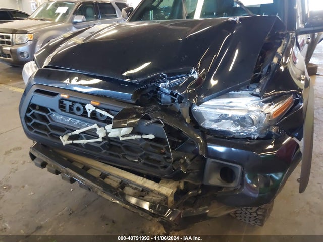 3TMCZ5AN8HM076391 Toyota Tacoma Trd Off Road