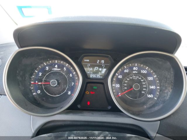 5NPDH4AE3GH769438 Hyundai ELANTRA SE