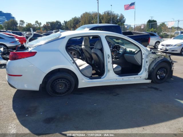 KNAGM4A79F5547055 KIA Optima Lx
