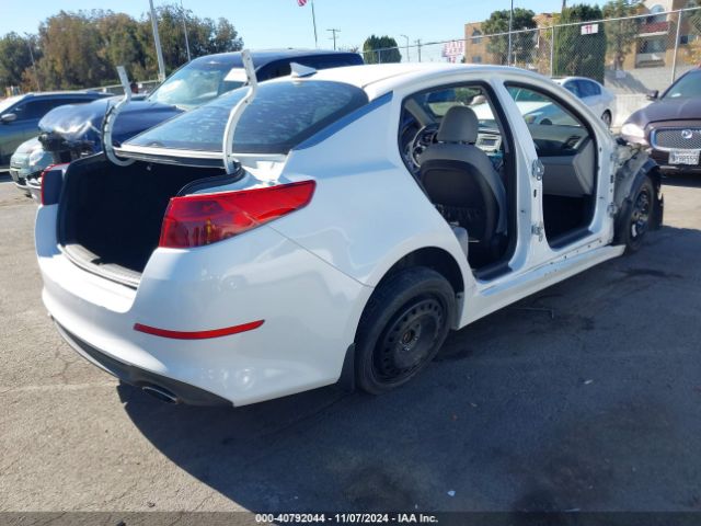 KNAGM4A79F5547055 KIA Optima Lx