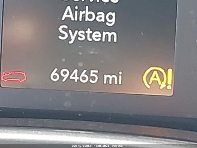 2C4RC1DG6MR538287 Chrysler Voyager Lxi