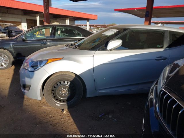KMHTC6AD8GU289121 Hyundai Veloster