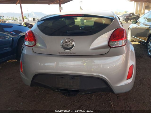 KMHTC6AD8GU289121 Hyundai Veloster