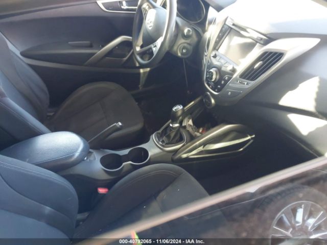 KMHTC6AD8GU289121 Hyundai Veloster