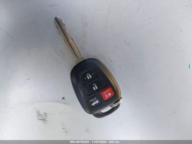 5YFBURHE6FP321816 Toyota Corolla Le Plus
