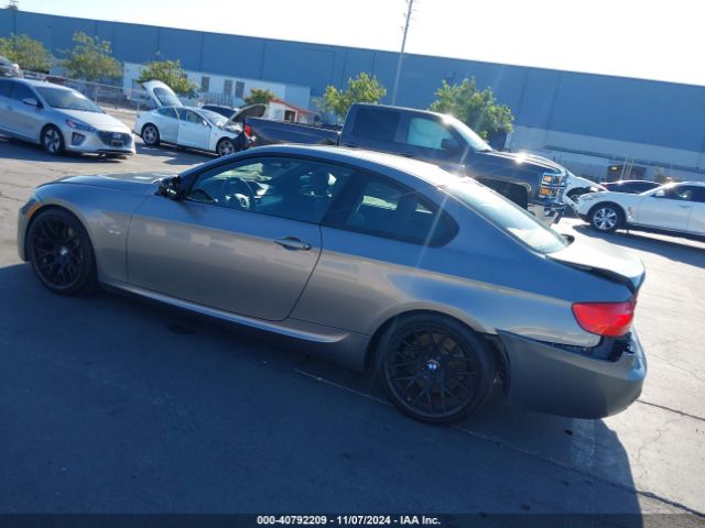 2011 BMW 335IS WBAKG1C53BE617428 Photo 2