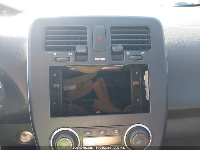 Nissan LEAF S 2015 1N4AZ0CPXFC329580 Image 19