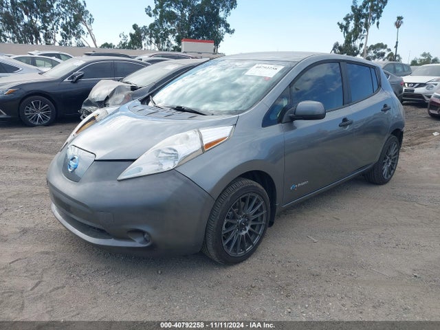 Nissan LEAF S 2015 1N4AZ0CPXFC329580 Image 2