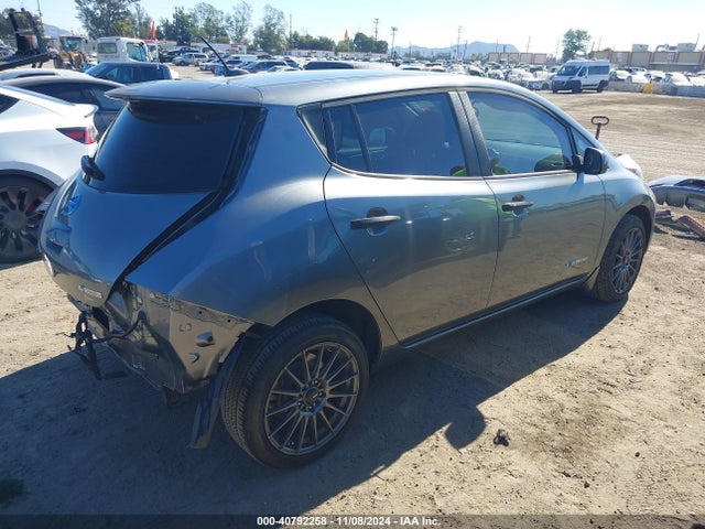 Nissan LEAF S 2015 1N4AZ0CPXFC329580 Image 4