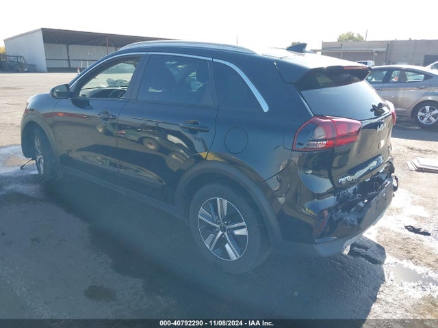 KIA Niro Lxs 2022 KNDCB3LC5N5503192 Image 3
