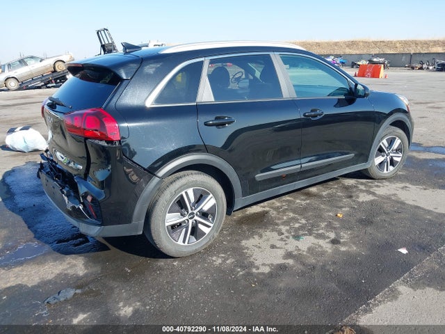 KIA Niro Lxs 2022 KNDCB3LC5N5503192 Image 4