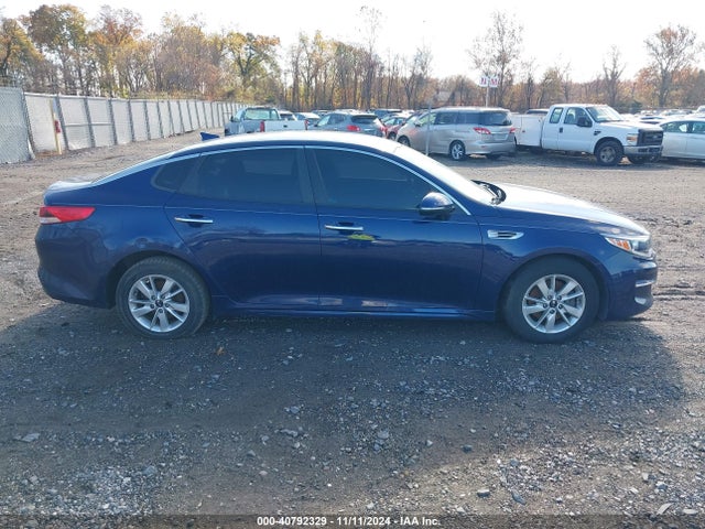 KIA Optima Lx 2017 5XXGT4L3XHG168340 Image 13