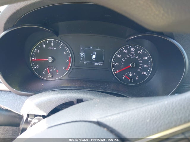 KIA Optima Lx 2017 5XXGT4L3XHG168340 Image 7