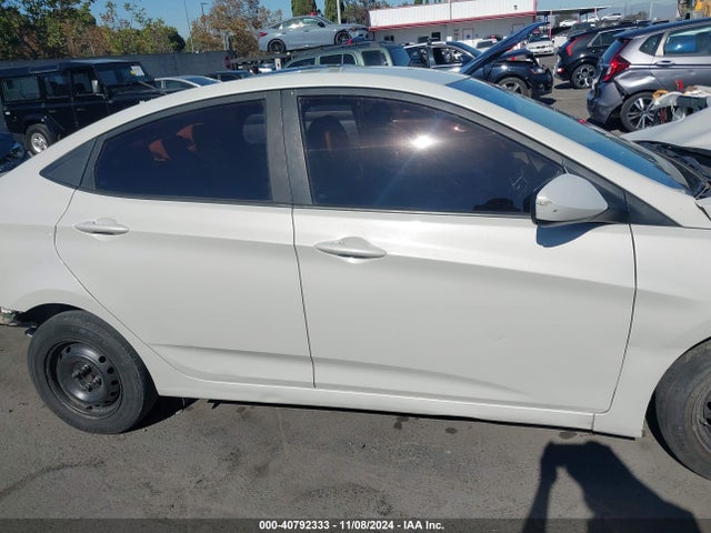 Hyundai ACCENT SE 2017 KMHCT4AE7HU218166 Image 13