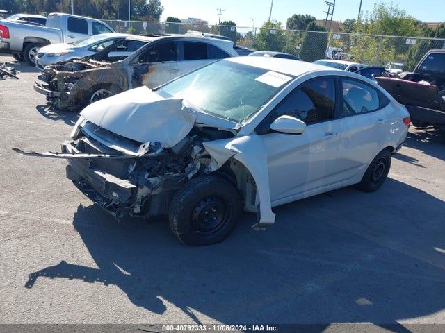 Hyundai ACCENT SE 2017 KMHCT4AE7HU218166 Image 2