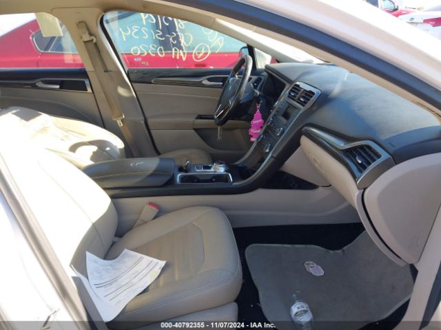 3FA6P0H96HR220320 Ford FUSION SE