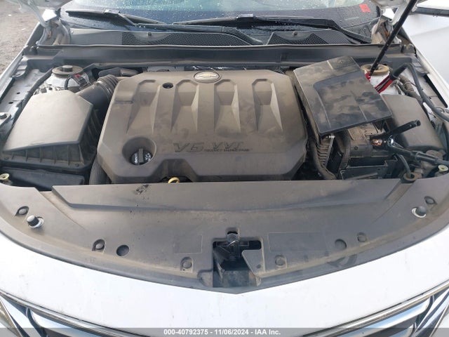 Chevrolet IMPALA 1LT 2018 2G1105S37J9111802 Image 10