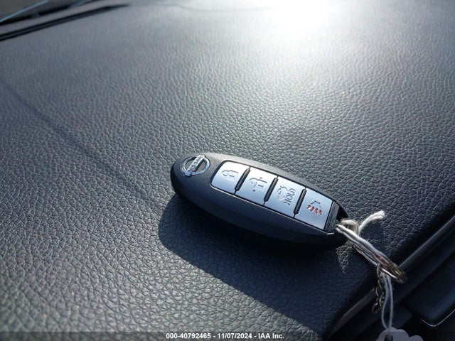 Nissan SENTRA SV 2017 3N1AB7AP9HY374999 Image 11