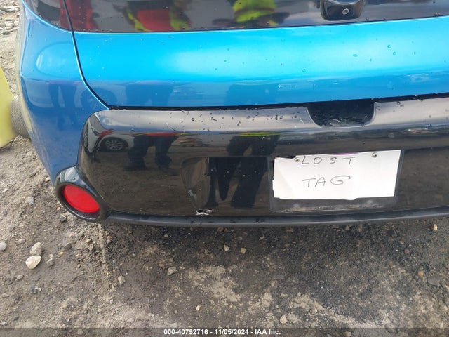 KIA SOUL + 2016 KNDJP3A51G7311188 Image 17