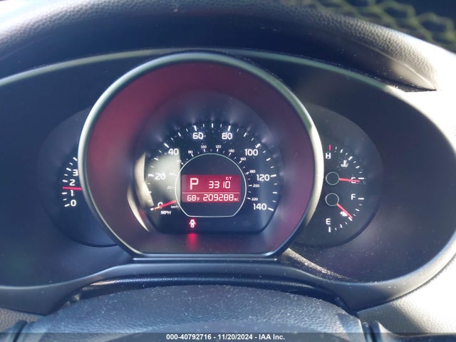 KIA SOUL + 2016 KNDJP3A51G7311188 Image 7