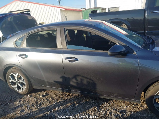 KIA Forte Lxs 2019 3KPF24AD9KE106759 Image 13